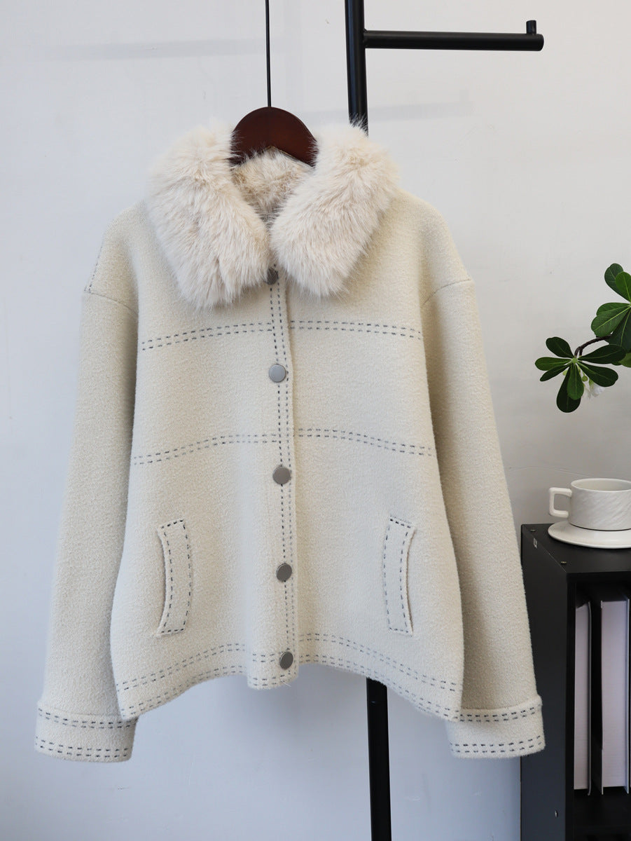 Loose collar long sleeved sweater