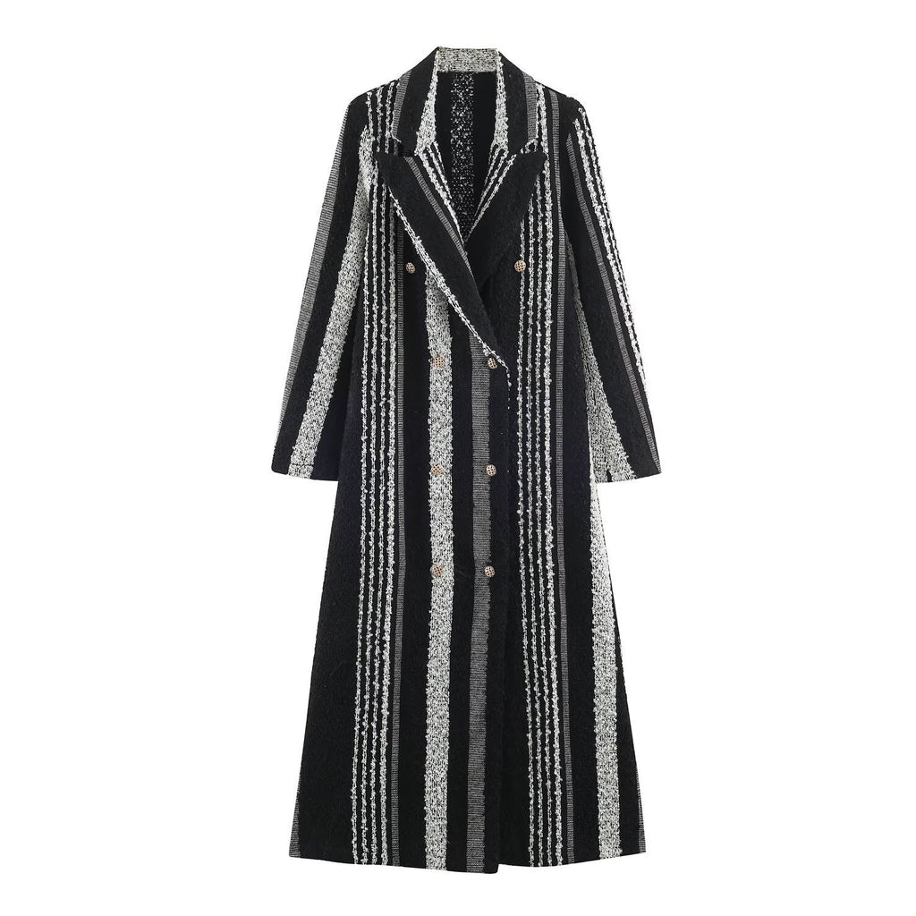 Collar long sleeved jacket
