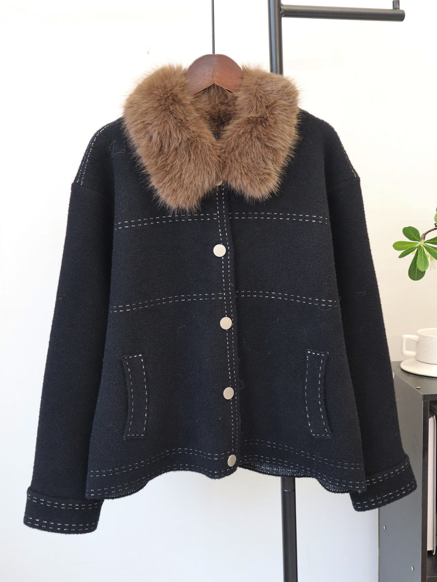 Loose collar long sleeved sweater